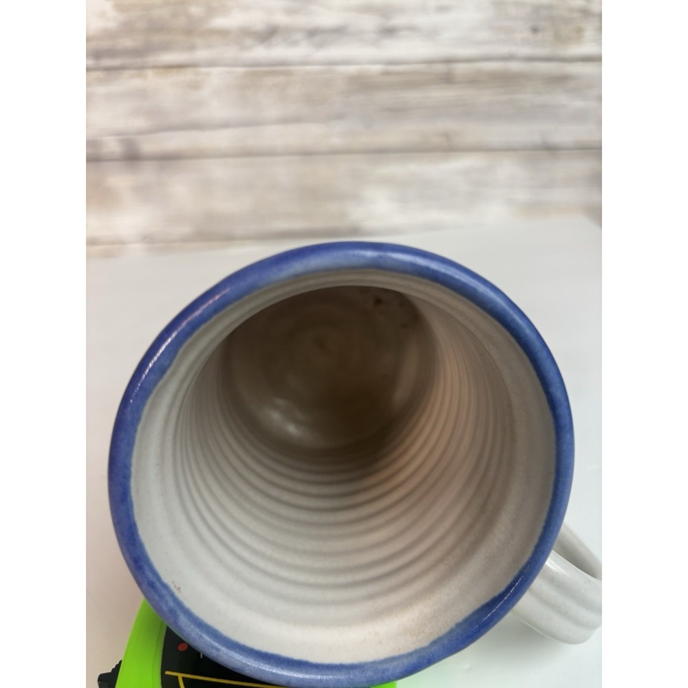 Handmade Colorado, Keystone pottery mug, large Christmas Tree - Picture 6 of 7